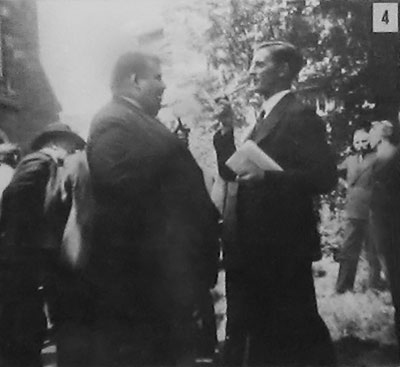 Zwei Pfeifenraucher ins Gespräch verwickelt. Ludwig Steil (links), Wanne Eickel und Udo Schmidt.