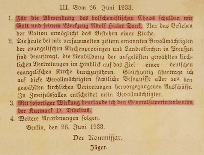 Die ersten Verordnungen kurz nach der Ernennung August Jägers zum Staatskommissar zeige, wie der NS-Staat begann, die Kirche gelichzuschalten.